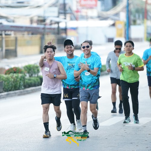 Race photo from VIBES AND STRENGTH CAMP ABR 2025