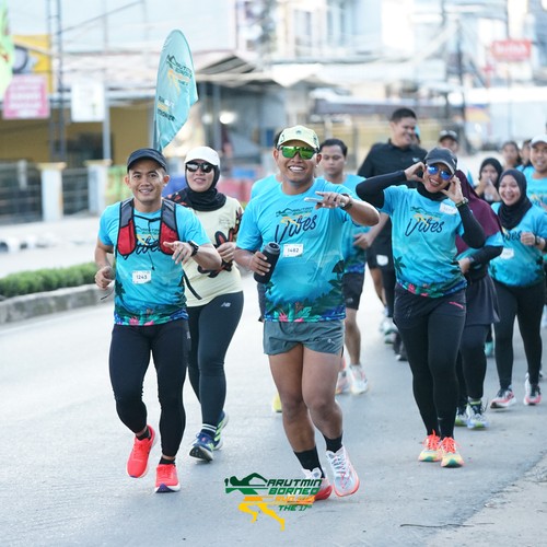 Race photo from VIBES AND STRENGTH CAMP ABR 2025