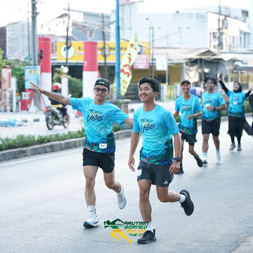 Race photo from VIBES AND STRENGTH CAMP ABR 2025