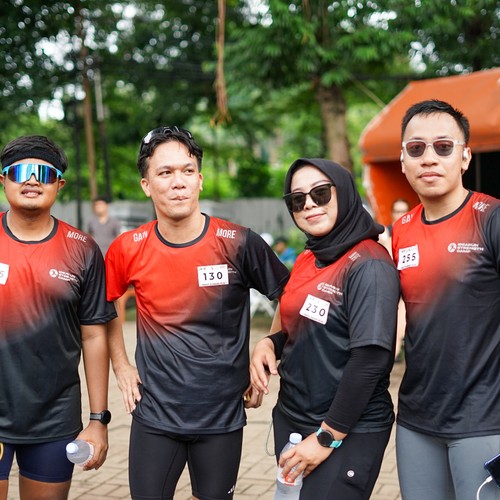 Race photo from FIRST SUNDAY RUN