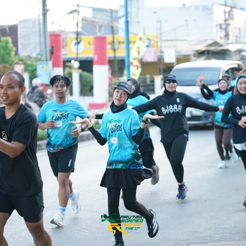 Race photo from VIBES AND STRENGTH CAMP ABR 2025
