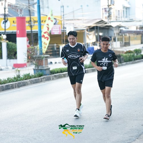 Race photo from VIBES AND STRENGTH CAMP ABR 2025