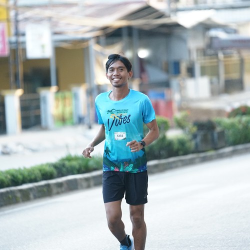 Race photo from VIBES AND STRENGTH CAMP ABR 2025