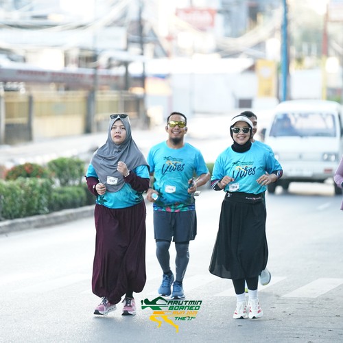 Race photo from VIBES AND STRENGTH CAMP ABR 2025