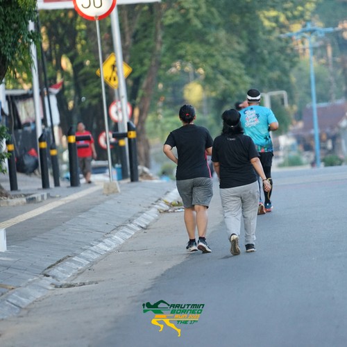 Race photo from VIBES AND STRENGTH CAMP ABR 2025