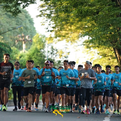 Race photo from VIBES AND STRENGTH CAMP ABR 2025