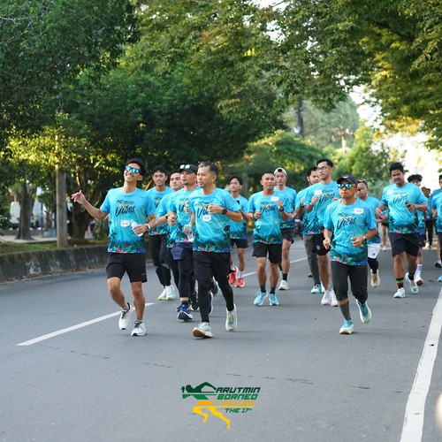 Race photo from VIBES AND STRENGTH CAMP ABR 2025