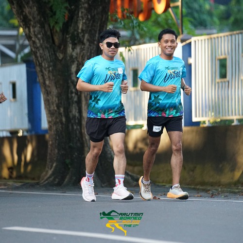 Race photo from VIBES AND STRENGTH CAMP ABR 2025