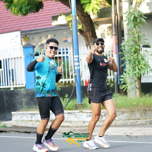 Race photo from VIBES AND STRENGTH CAMP ABR 2025