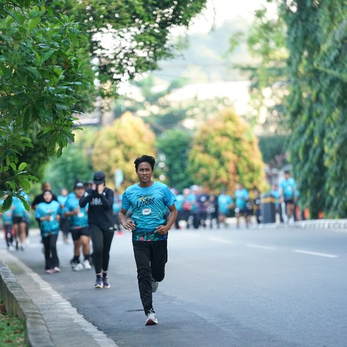 Race photo from VIBES AND STRENGTH CAMP ABR 2025