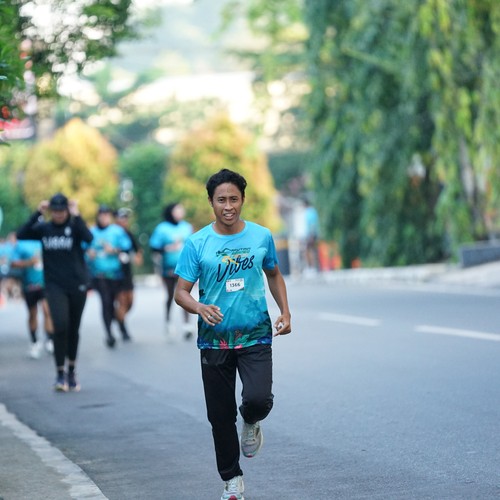 Race photo from VIBES AND STRENGTH CAMP ABR 2025