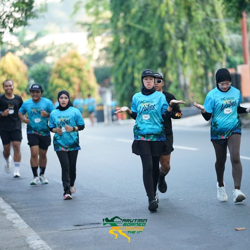 Race photo from VIBES AND STRENGTH CAMP ABR 2025
