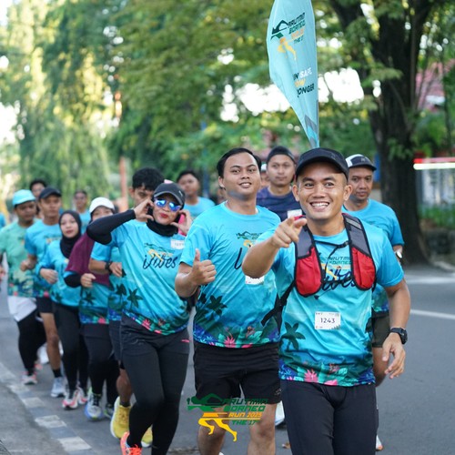 Race photo from VIBES AND STRENGTH CAMP ABR 2025