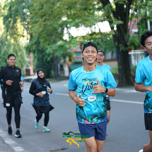 Race photo from VIBES AND STRENGTH CAMP ABR 2025