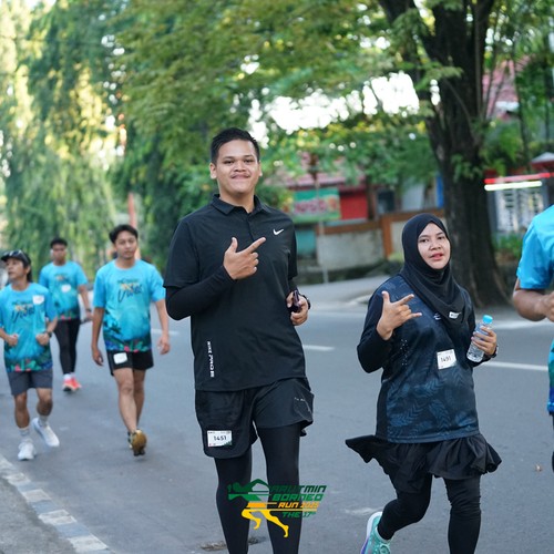 Race photo from VIBES AND STRENGTH CAMP ABR 2025