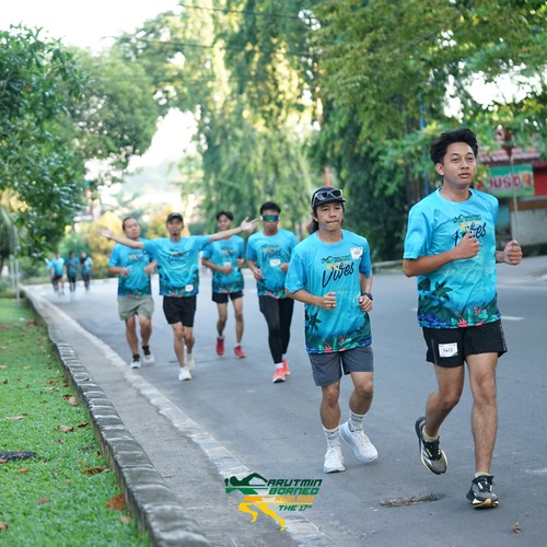Race photo from VIBES AND STRENGTH CAMP ABR 2025