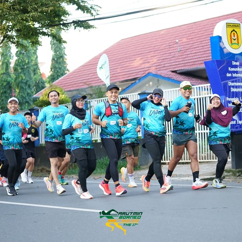 Race photo from VIBES AND STRENGTH CAMP ABR 2025