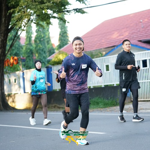 Race photo from VIBES AND STRENGTH CAMP ABR 2025