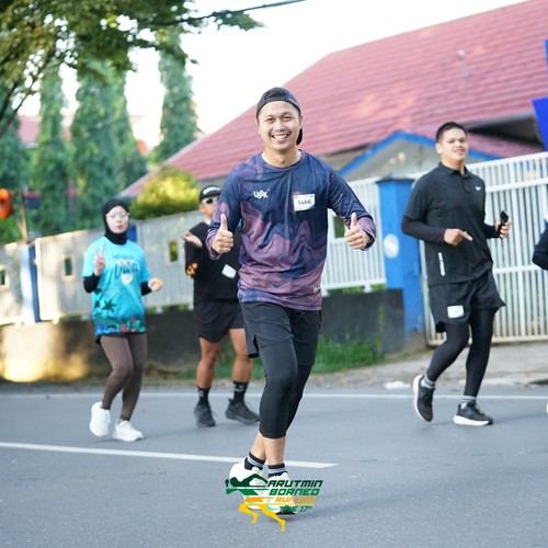 Race photo from VIBES AND STRENGTH CAMP ABR 2025
