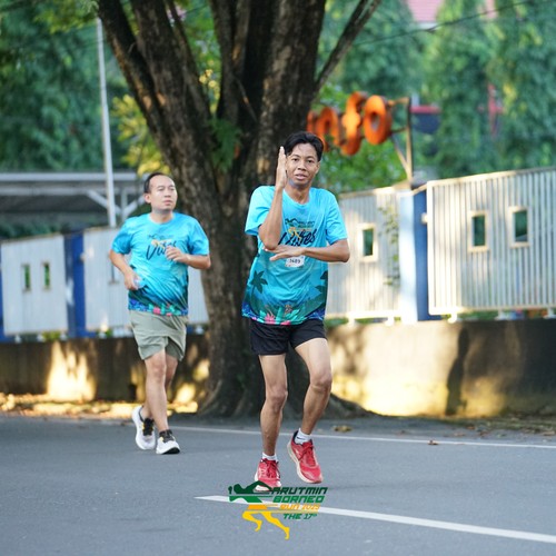 Race photo from VIBES AND STRENGTH CAMP ABR 2025
