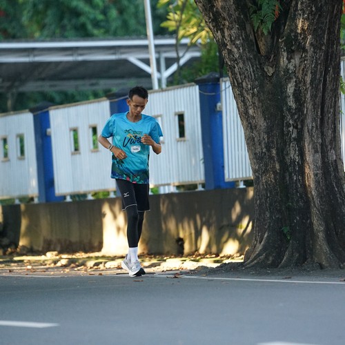Race photo from VIBES AND STRENGTH CAMP ABR 2025