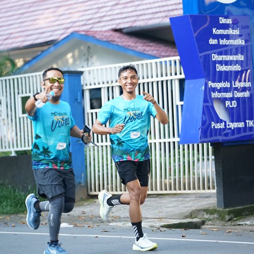 Race photo from VIBES AND STRENGTH CAMP ABR 2025