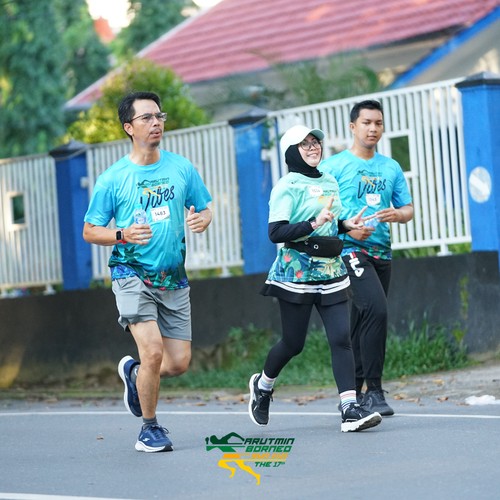 Race photo from VIBES AND STRENGTH CAMP ABR 2025