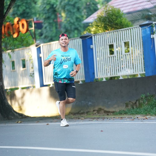 Race photo from VIBES AND STRENGTH CAMP ABR 2025