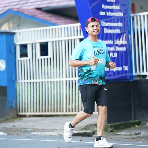 Race photo from VIBES AND STRENGTH CAMP ABR 2025