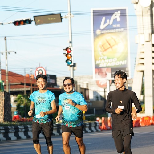 Race photo from VIBES AND STRENGTH CAMP ABR 2025