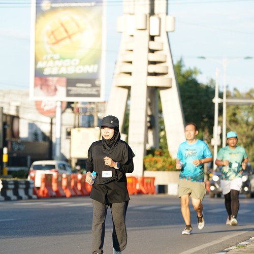 Race photo from VIBES AND STRENGTH CAMP ABR 2025