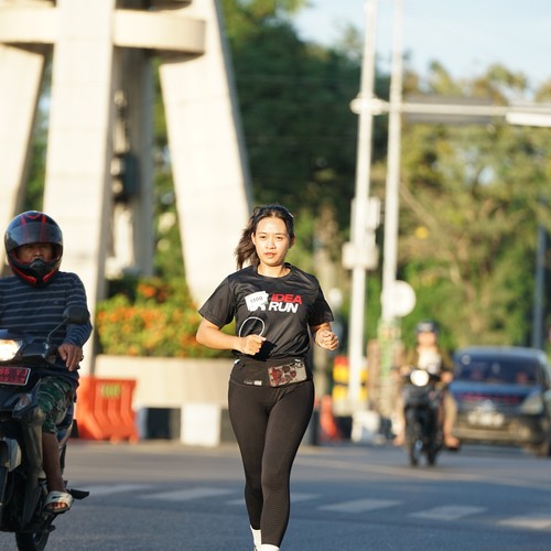 Race photo from VIBES AND STRENGTH CAMP ABR 2025