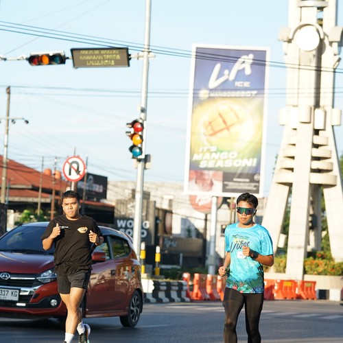 Race photo from VIBES AND STRENGTH CAMP ABR 2025