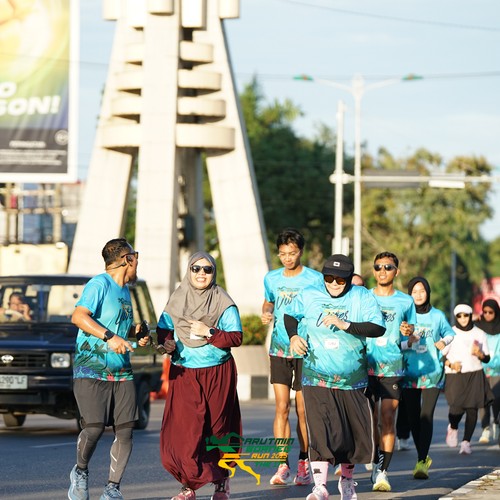 Race photo from VIBES AND STRENGTH CAMP ABR 2025