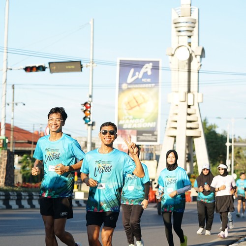 Race photo from VIBES AND STRENGTH CAMP ABR 2025