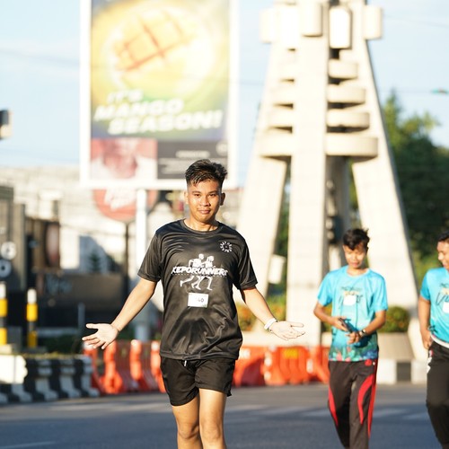 Race photo from VIBES AND STRENGTH CAMP ABR 2025