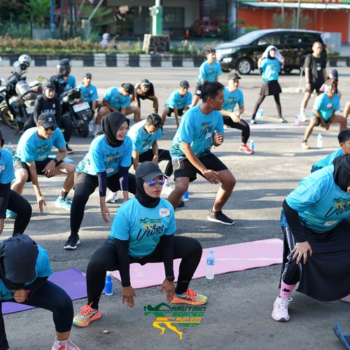 Race photo from VIBES AND STRENGTH CAMP ABR 2025