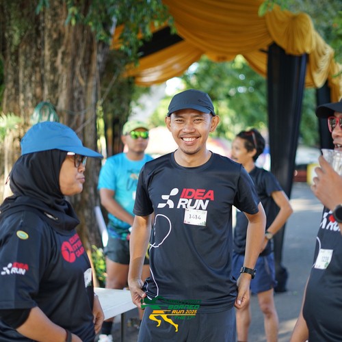 Race photo from VIBES AND STRENGTH CAMP ABR 2025