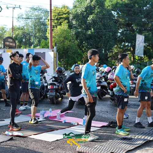 Race photo from VIBES AND STRENGTH CAMP ABR 2025