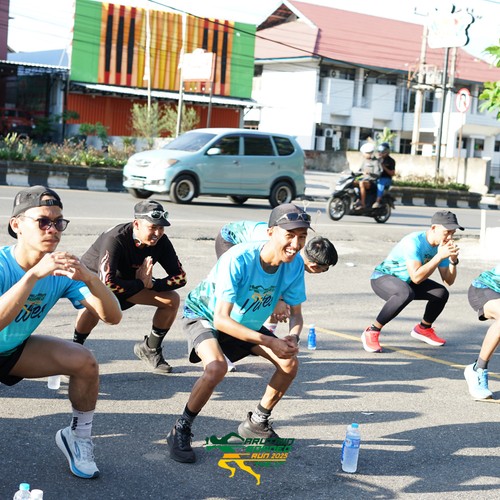 Race photo from VIBES AND STRENGTH CAMP ABR 2025