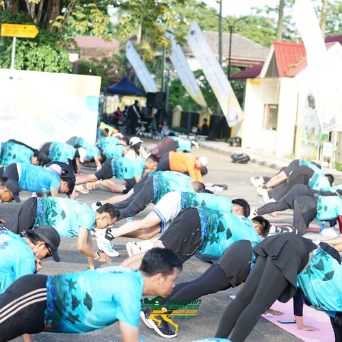 Race photo from VIBES AND STRENGTH CAMP ABR 2025