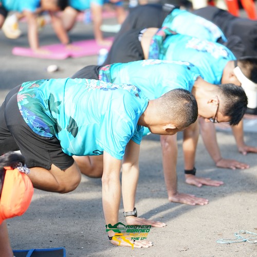 Race photo from VIBES AND STRENGTH CAMP ABR 2025