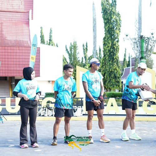 Race photo from VIBES AND STRENGTH CAMP ABR 2025