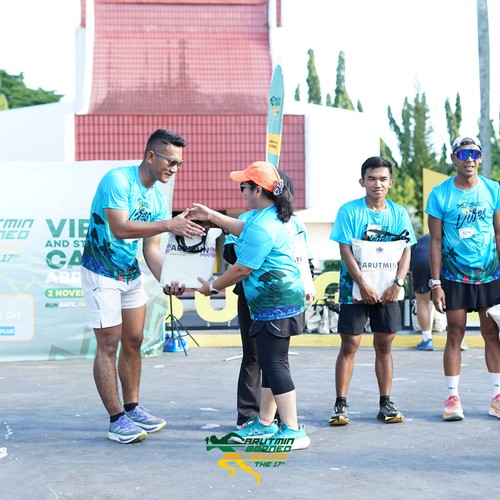 Race photo from VIBES AND STRENGTH CAMP ABR 2025