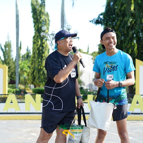 Race photo from VIBES AND STRENGTH CAMP ABR 2025