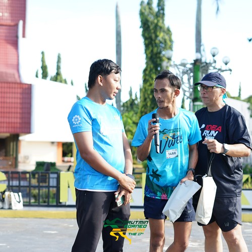 Race photo from VIBES AND STRENGTH CAMP ABR 2025