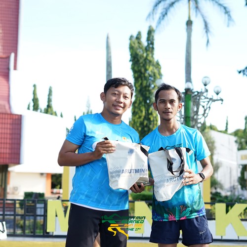 Race photo from VIBES AND STRENGTH CAMP ABR 2025