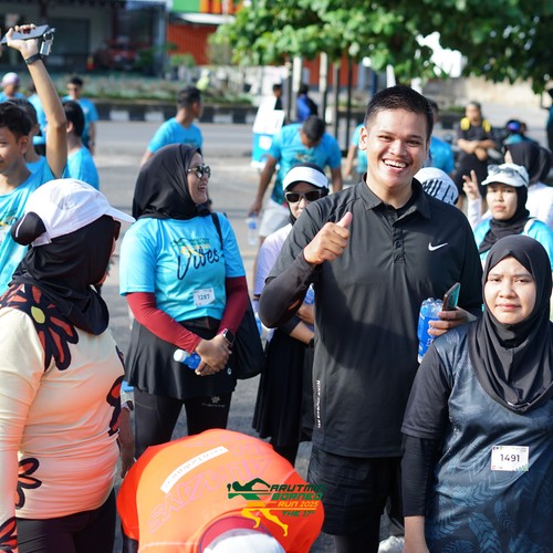Race photo from VIBES AND STRENGTH CAMP ABR 2025