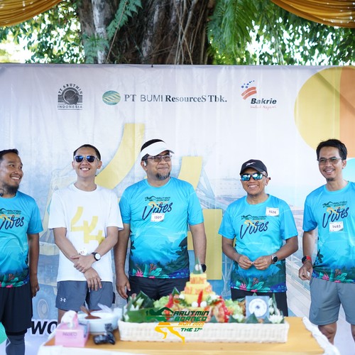 Race photo from VIBES AND STRENGTH CAMP ABR 2025