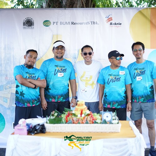 Race photo from VIBES AND STRENGTH CAMP ABR 2025